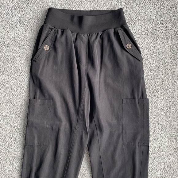 Anthropologie Joggers - Picture 3 of 7